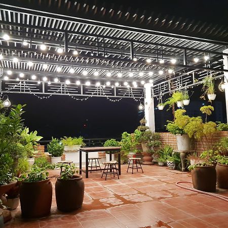 Sophie'S House Homestay Куїнон Екстер'єр фото